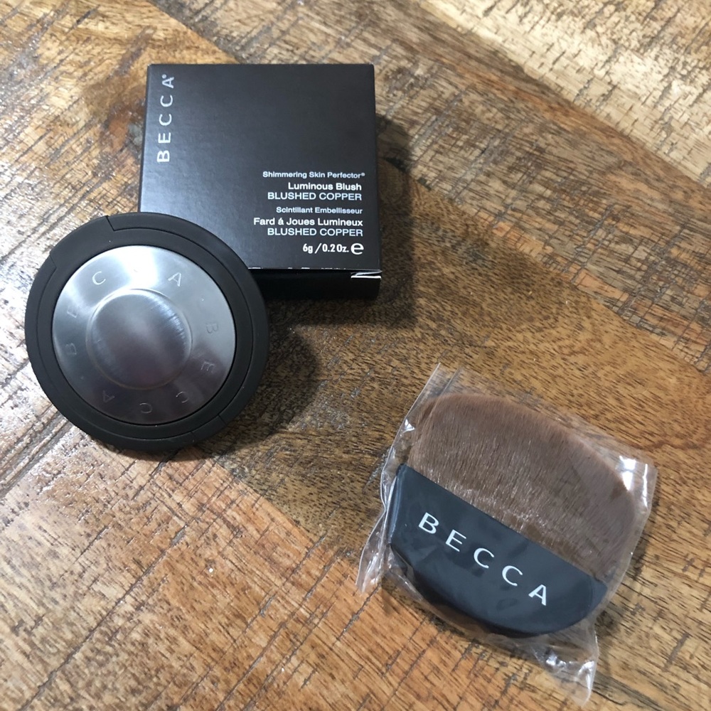 Becca Shimmering Luminous Blush